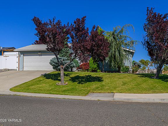 5th image of 6407 Hilltop Dr