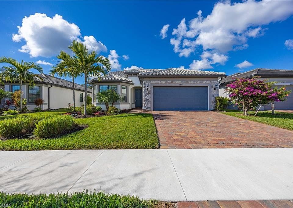 1st image of 6825 Greenbriar CT