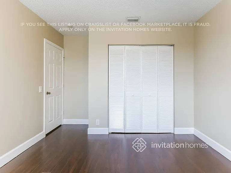 335 Cambridge Dr — Photo 12