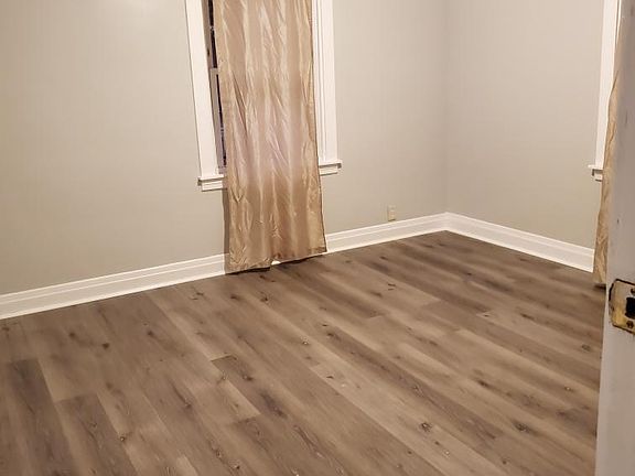 3rd image of 1639 N 33rd Ave #2