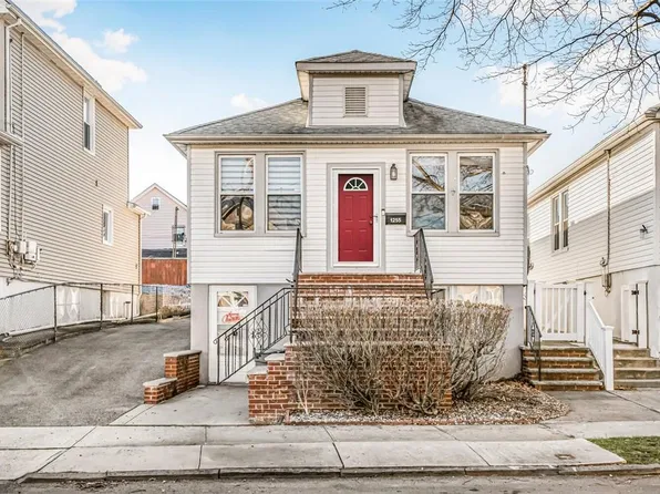 1255 Mayflower Avenue, Bronx, NY 10461