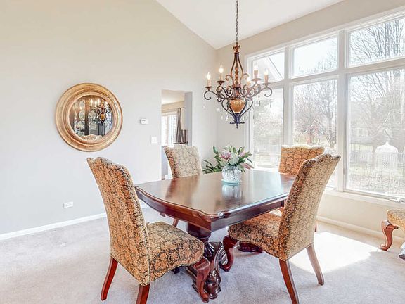 5th image of 805 Wheatland Ln