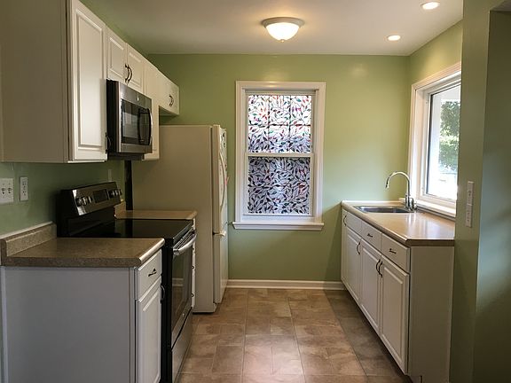 4th image of 6315 Cambridge Ave