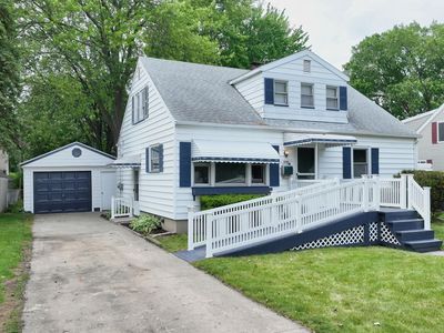2008 S Lincoln St, Bay City, MI, 48708