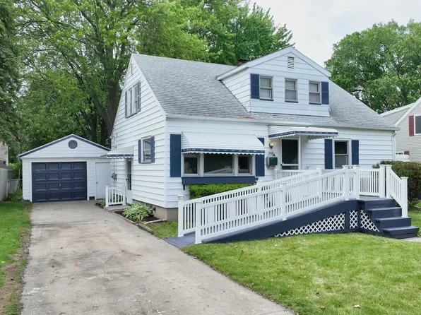 2008 S Lincoln St, Bay City, MI 48708