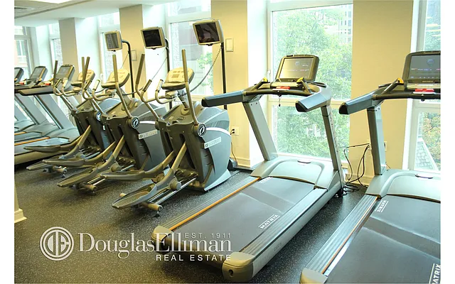 Rented by Douglas Elliman | media 24