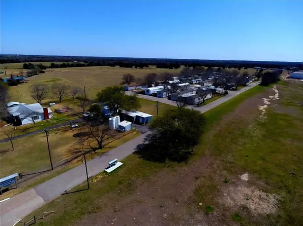 3130 Parkerville Rd, Lancaster, TX 75146