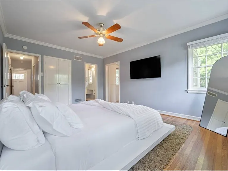 12642 Otsego St — Photo 3