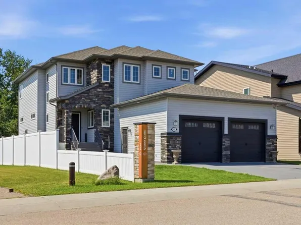 40 E Vienna Close, Red Deer, AB T4R 0P1