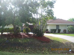 120 NE Caprona Ave, Port Saint Lucie, FL 34983