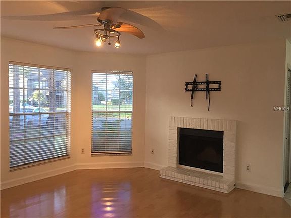 4th image of 948 Bird Bay Ct APT 104