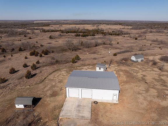2nd image of 46410 S 35700th Rd