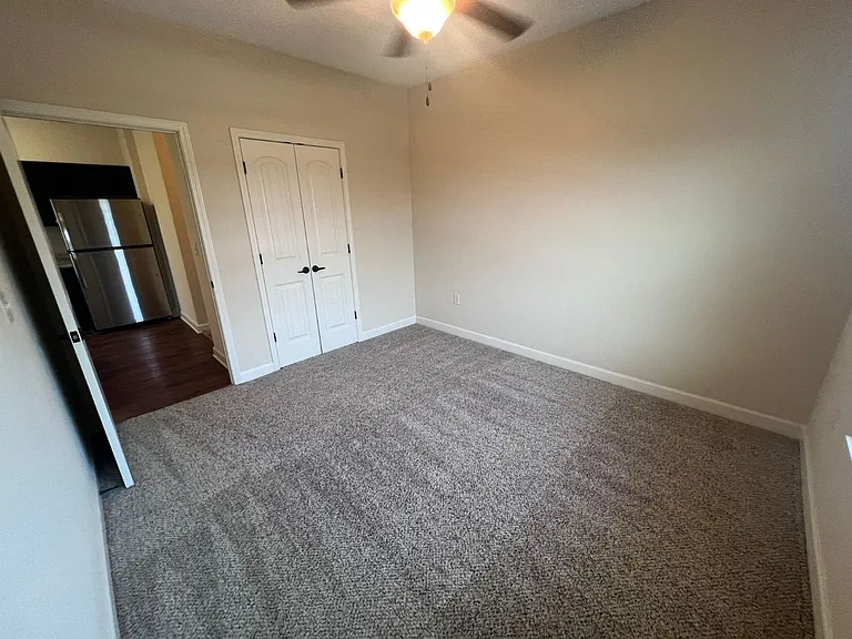 Anderson House Apartments — Photo 6