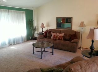 1312 T St, Springfield, OR 97477