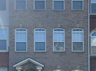 7013 Little Thames Dr, Gainesville, VA 20155