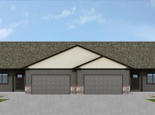 721 Crockett Dr, Holmen, WI 54636