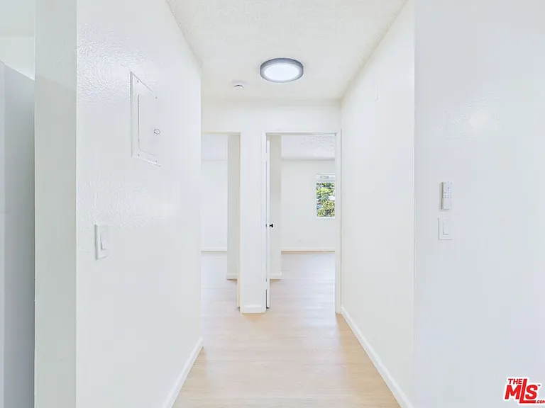236 S Avenue 55 #C — Photo 9