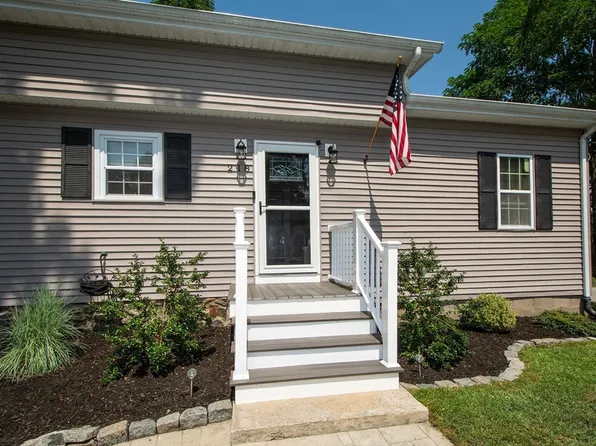 218 Westminster Rd, Weymouth, MA 02189