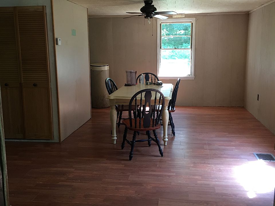 2nd image of 246 Sandy Hill Dr