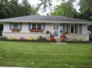 925 Jefferson St, West Bend, WI 53090