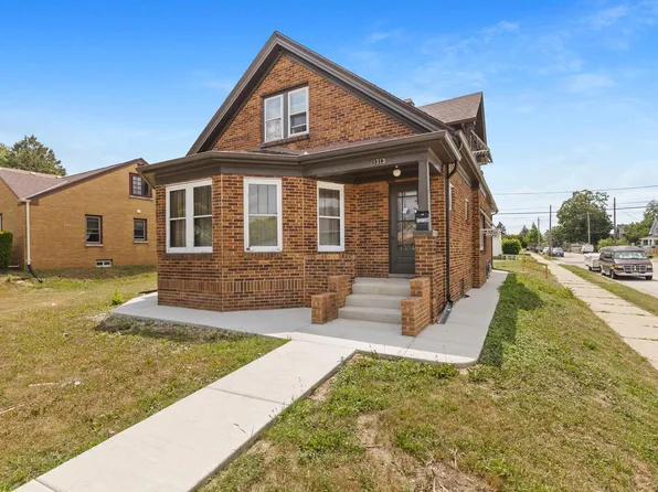 1313 Marquette AVENUE, South Milwaukee, WI 53172