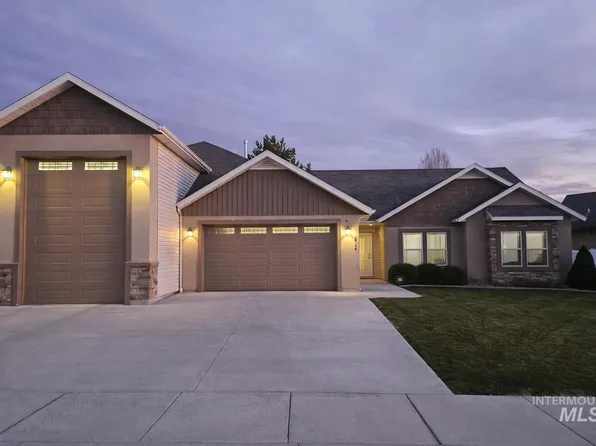 2734 Meadowbrook Dr, Twin Falls, ID 83301