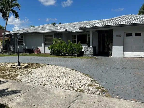 3520 SW 111th Ave, Miami, FL 33165
