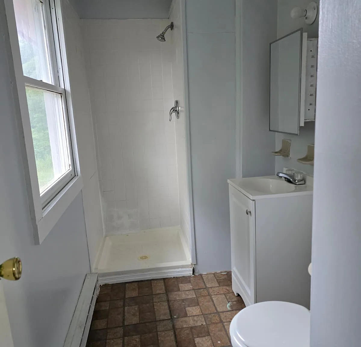 3 bed, $2,000 — Photo 4