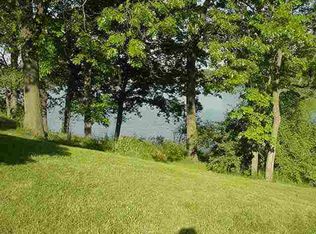 Lane 165 Lime Lk, Angola, IN 46703