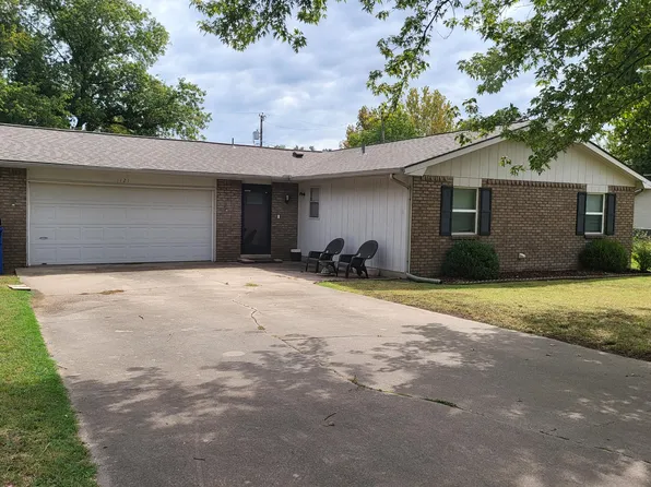 1121 19th Ave SW, Miami, OK 74354