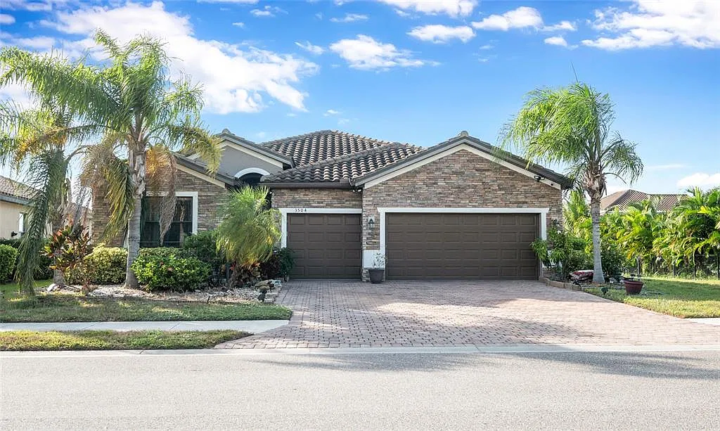 4 bed, 3.0 bath, 2231 sqft, $3,800 — Photo 1