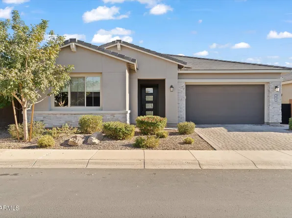 2835 E LOS GATOS Drive, Phoenix, AZ 85050