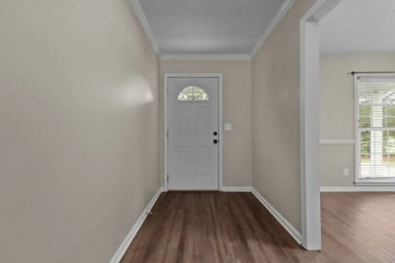 3 bed, 2.0 bath, 1534 sqft, $1,650 — Photo 4