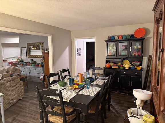 2nd image of 2809 N Murco Dr