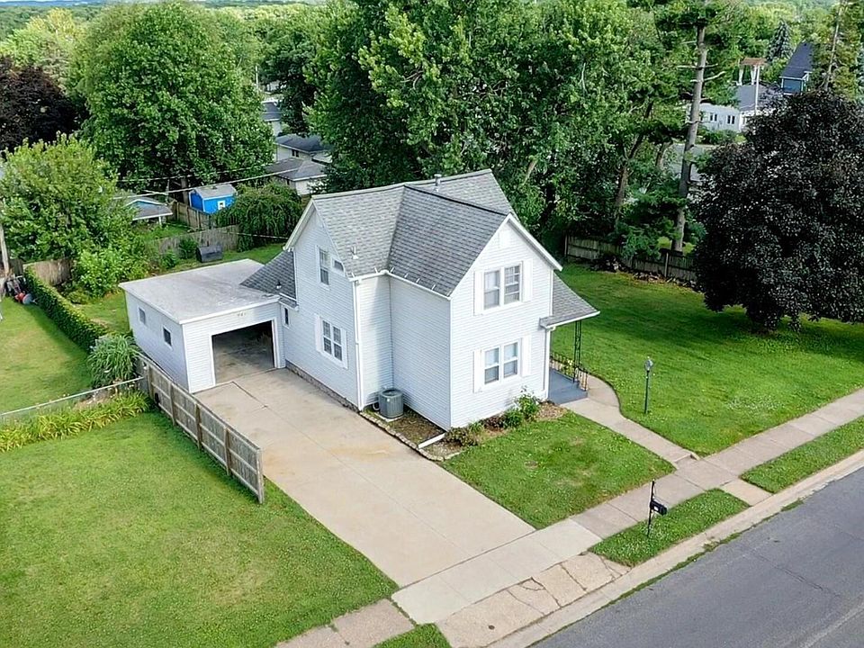 1st image of 1713 N 5th St