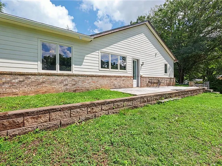 2909 Jones Mill Rd — Photo 40