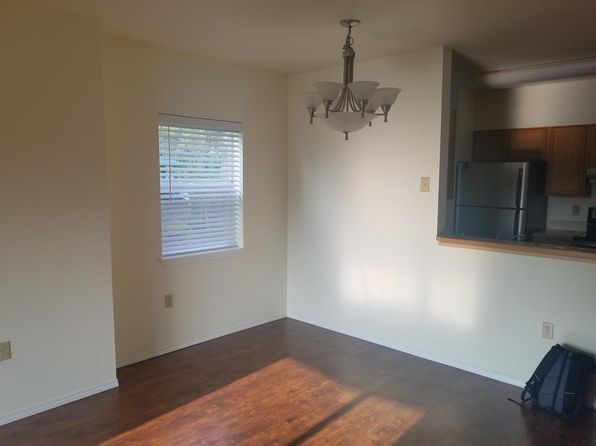 11424 1st Ave S Unit 205
