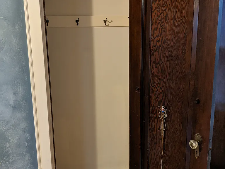 1347 Highland Pkwy — Photo 14