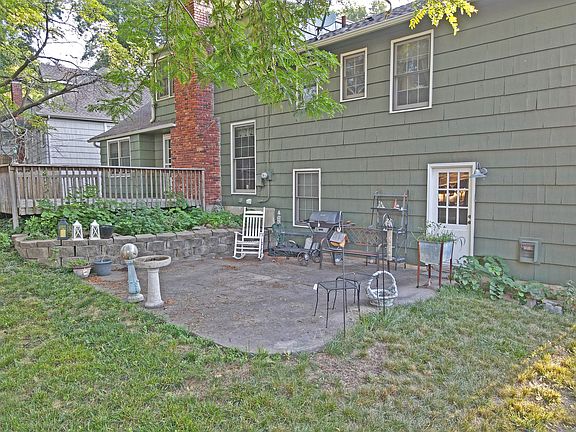 5th image of 10448 Bales Ave