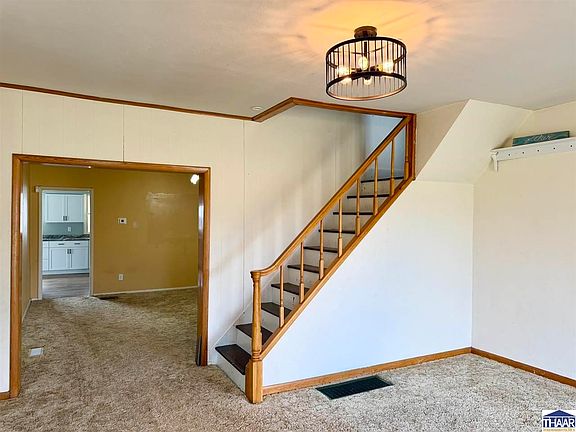 3rd image of 5001 E Lambert Ave