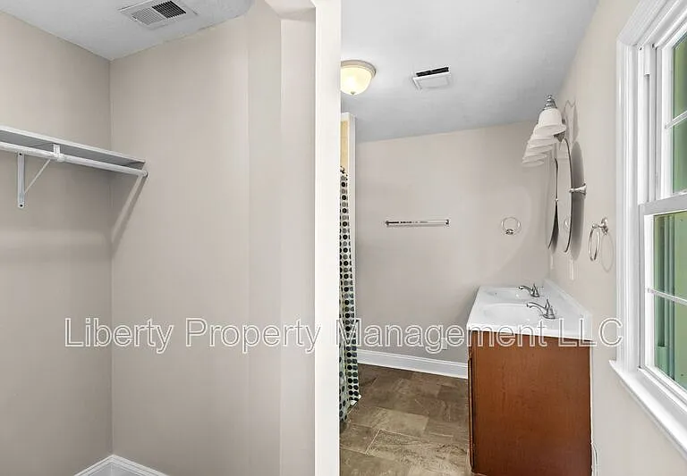 4905 Ashton Rd — Photo 16