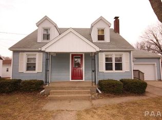 315 W Monroe St, Metamora, IL 61548
