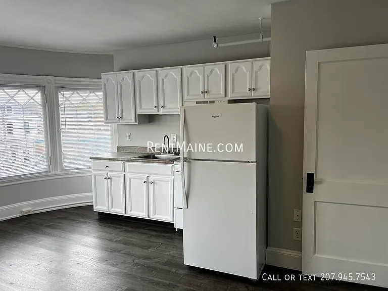 145 Union St #15 — Photo 1