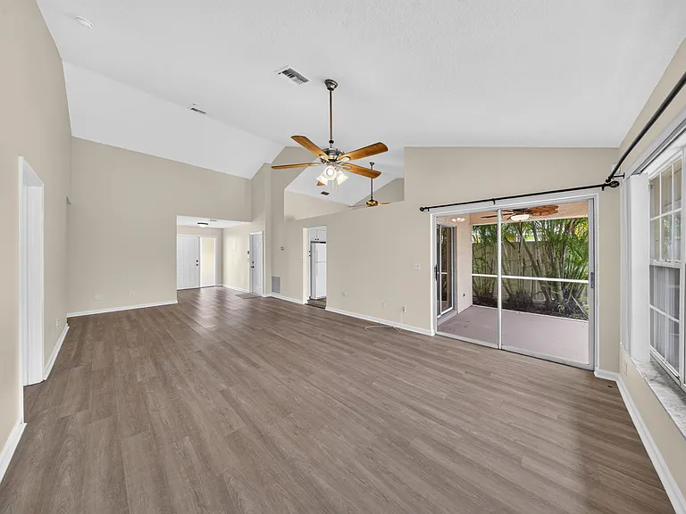 119 Adobe Cir — Photo 9