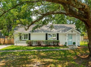 8 Tovey Rd, Charleston, SC 29407