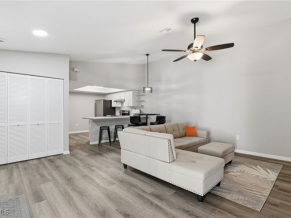 5th image of 5801 Crystal Lake Ln APT 101