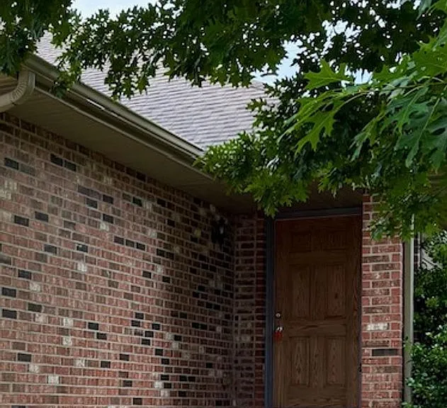 2202 W Jonquil Ln — Photo 30