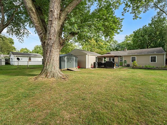 4th image of 2112 Miller Dr