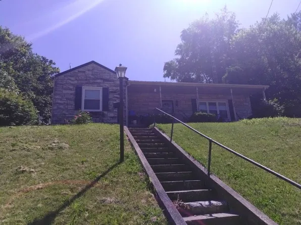 22 White Ave, Mount Sterling, KY 40353