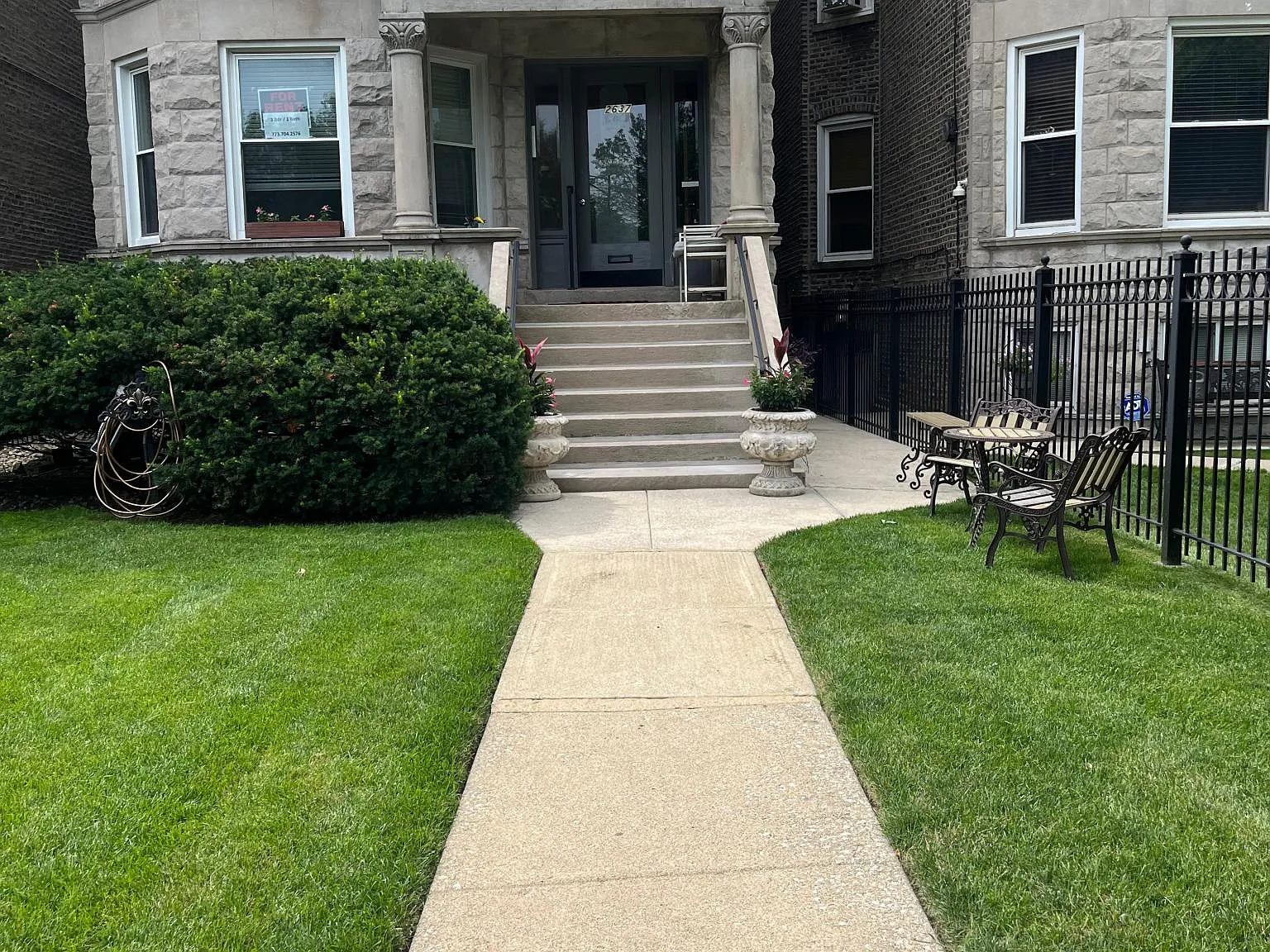 2637 W Logan Blvd — Photo 3
